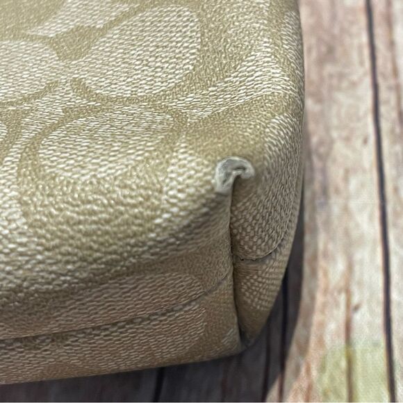 COACH file crossbody bag Signature tan blue silver hardware F58297 Preowned - Picture 11 of 14